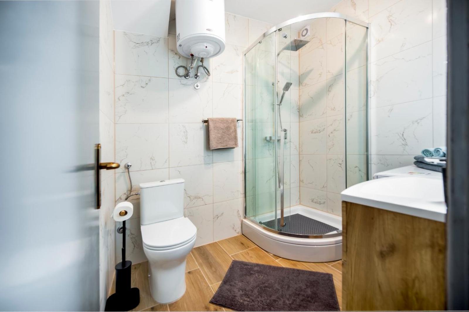 Apartment Rogic ロヴィニ エクステリア 写真