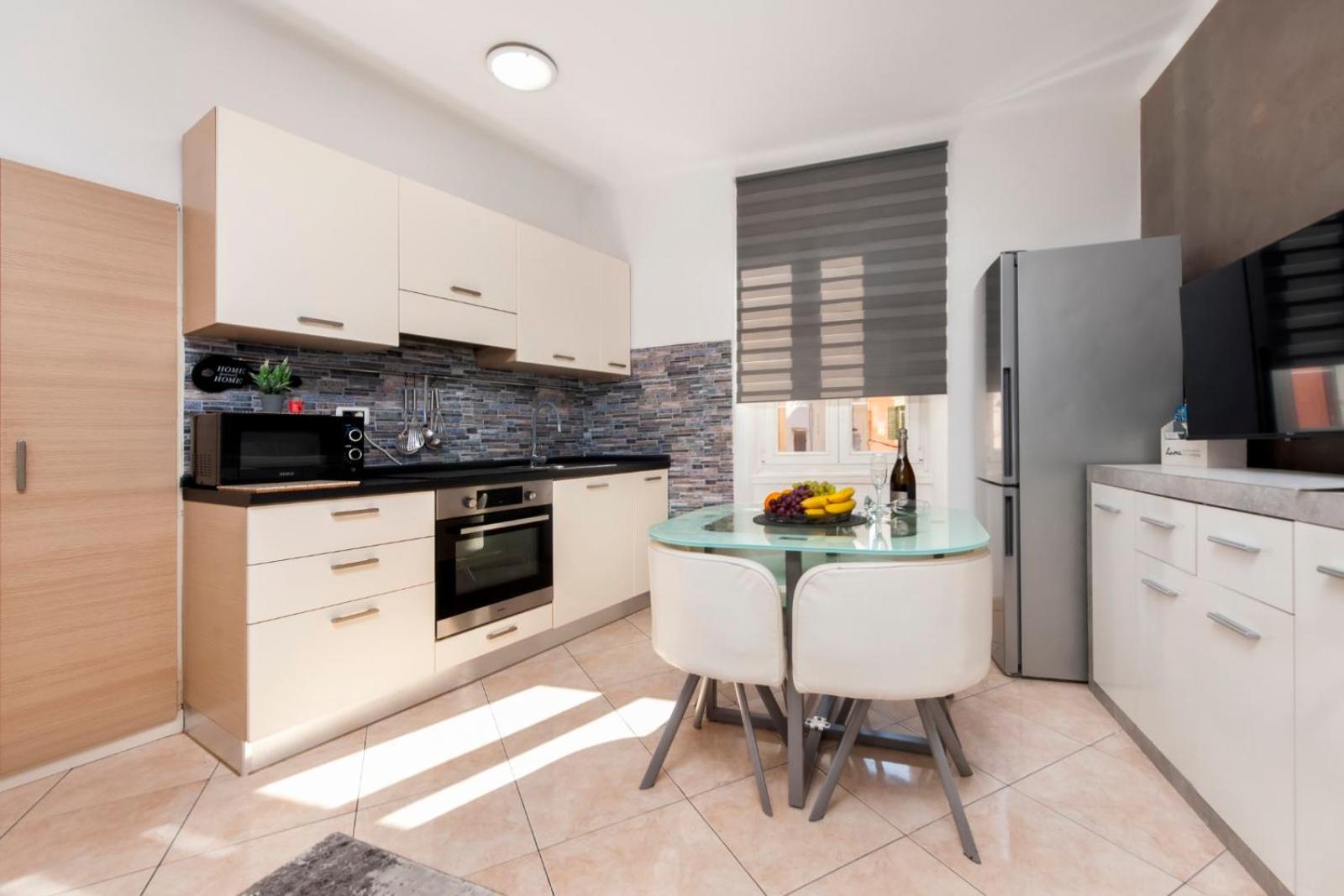Apartment Rogic ロヴィニ エクステリア 写真