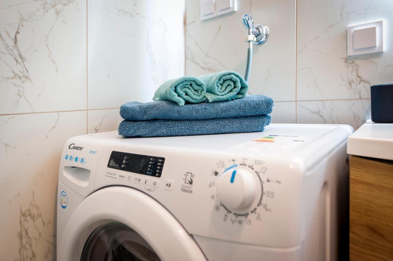 Apartment Rogic ロヴィニ エクステリア 写真